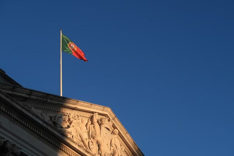 Portugal Tightens Citizenship Rules, Doubles Wait Time for Foreigners Portugal Tightens Citizenship Rules, Doubles Wait Time for Foreigners
